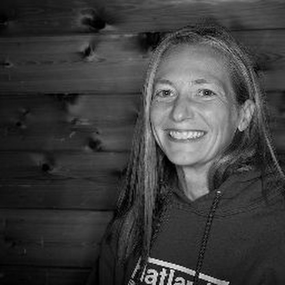 Meet your Posher, Lisa - Picture 1 of 1